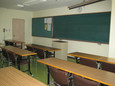 ��P���C��