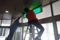 �E����Ɠ��A�j���[�V�����摜